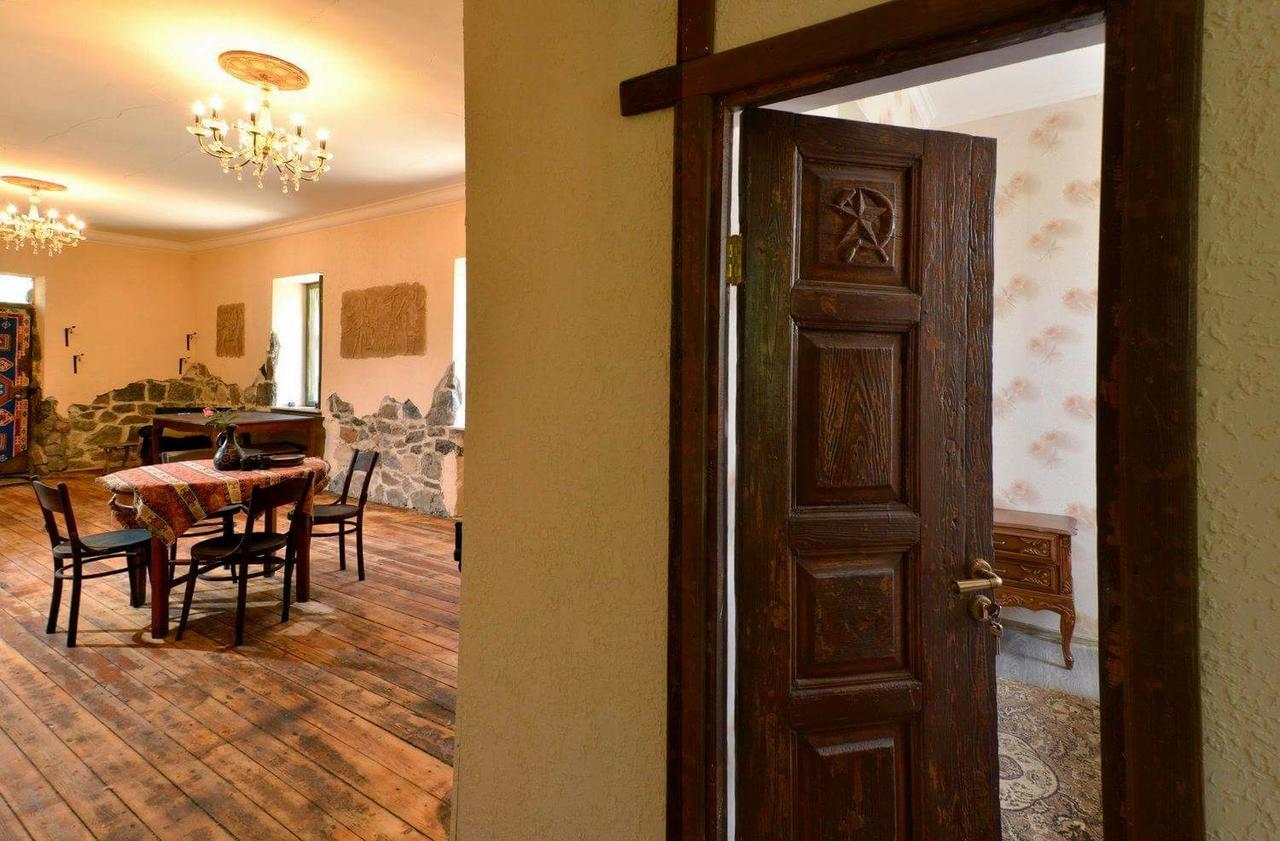Hotel Master'S House Dayan Erivan Exterior foto