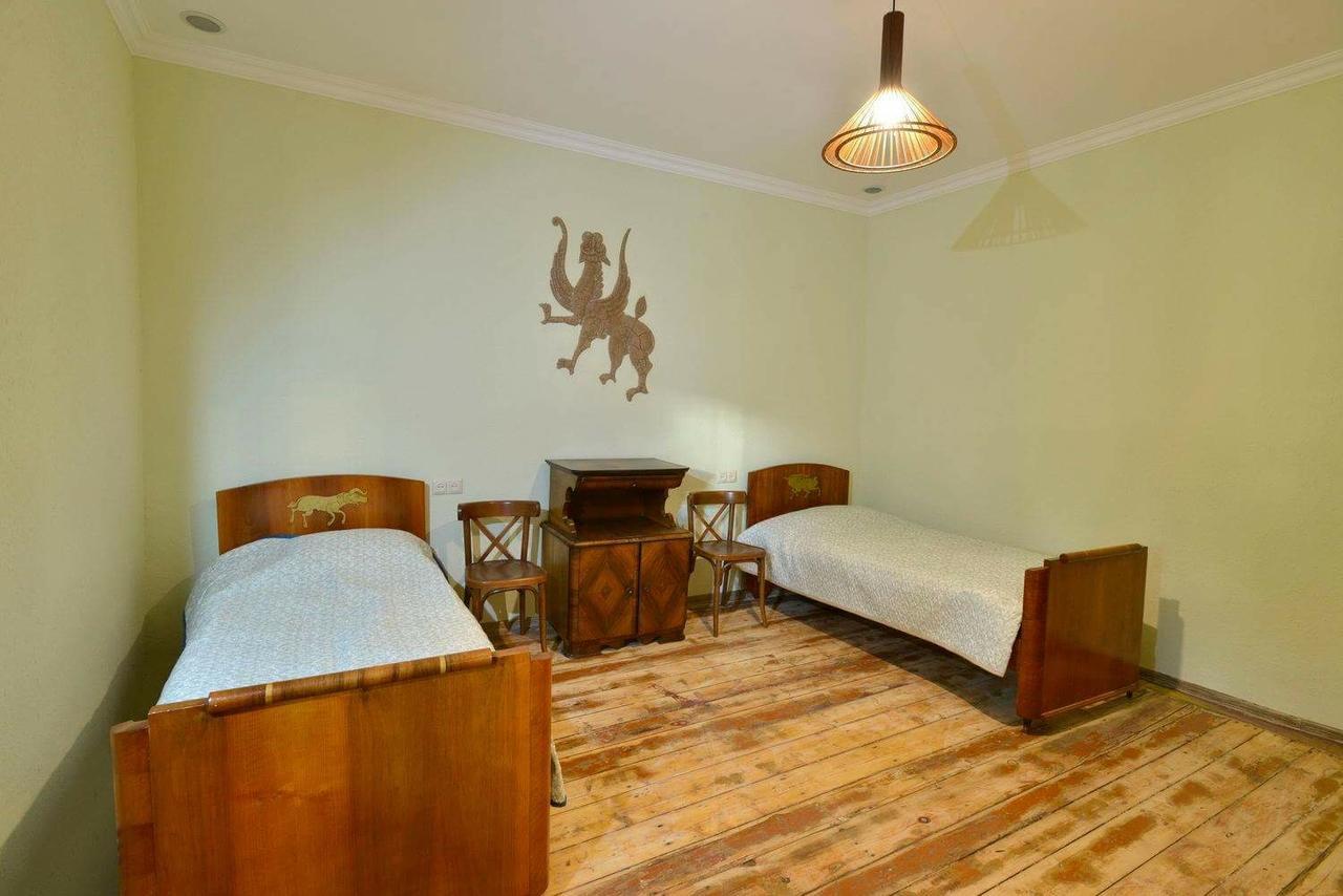 Hotel Master'S House Dayan Erivan Exterior foto