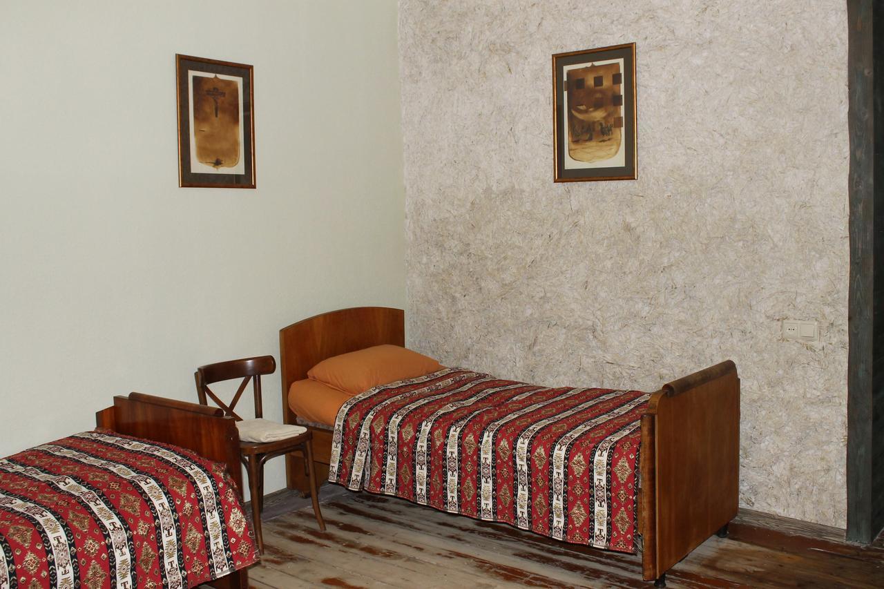 Hotel Master'S House Dayan Erivan Exterior foto